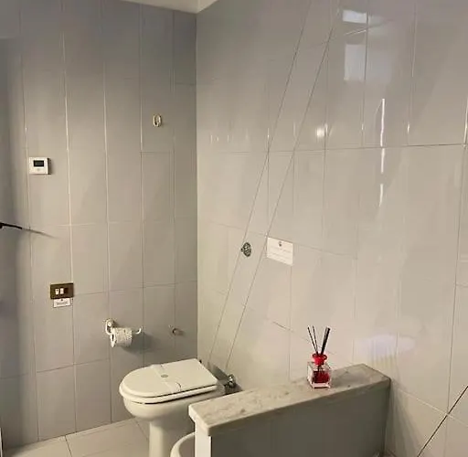 Testaccio Sei *
